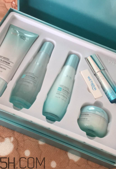 溫碧泉盈潤(rùn)系列適合年齡 溫碧泉盈潤(rùn)系列評(píng)測(cè) 溫碧泉盈潤(rùn)系列適合年齡 溫碧泉盈潤(rùn)系列評(píng)測(cè)