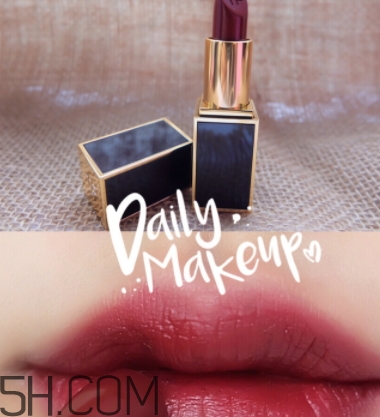 tf口紅干嗎？tf口紅滋潤和啞光區(qū)別