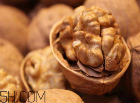 一個(gè)核桃含多少dha 一個(gè)核桃含多少鈣 一個(gè)核桃含多少dha 一個(gè)核桃含多少鈣