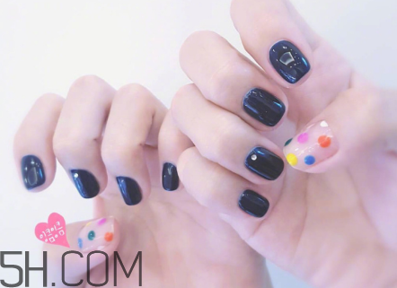 大理石花紋怎么做？美甲店做的指甲為什么不會掉？