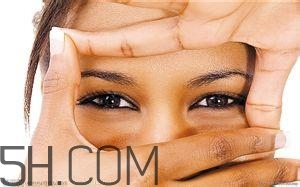 開心果吃黃色的好還是白色的好？吃白色的開心果有什么危害？