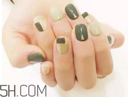 手黑涂什么顏色顯手白？美甲容易脫落的原因