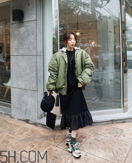棉服搭配長裙好看嗎？棉襖搭配長裙圖片