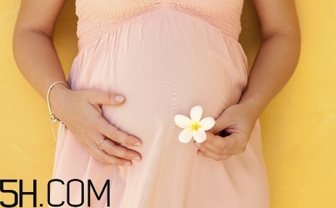 孕婦吃藍(lán)莓對胎兒有什么影響？哺乳期吃藍(lán)莓需要注意什么？