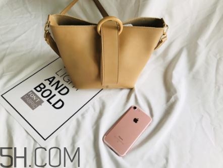 rooty包包怎么樣？rooty包包是真皮的嗎？