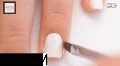 大理石紋美甲怎么做教程 漸變美甲怎么做教程 大理石紋美甲怎么做教程 漸變美甲怎么做教程