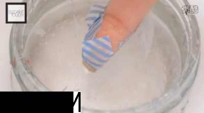 大理石紋美甲怎么做教程 漸變美甲怎么做教程 大理石紋美甲怎么做教程 漸變美甲怎么做教程