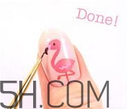 為什么美甲店做的指甲不容易掉？ins火烈鳥美甲圖案教程