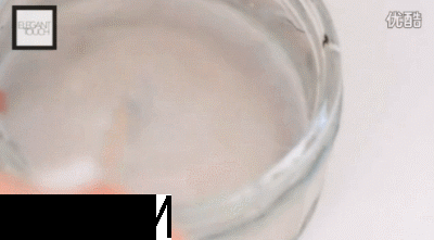 大理石紋美甲怎么做教程 漸變美甲怎么做教程 大理石紋美甲怎么做教程 漸變美甲怎么做教程