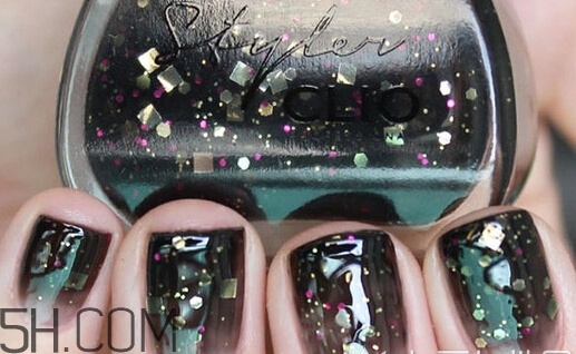 大理石紋美甲怎么做教程 漸變美甲怎么做教程 大理石紋美甲怎么做教程 漸變美甲怎么做教程