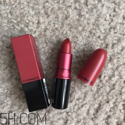 mac紅管和黑管的區(qū)別 mac紅管和黑管哪個(gè)好？