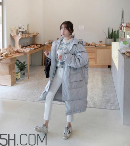 冬天穿白色褲子好看嗎？冬天白色褲子搭配圖片