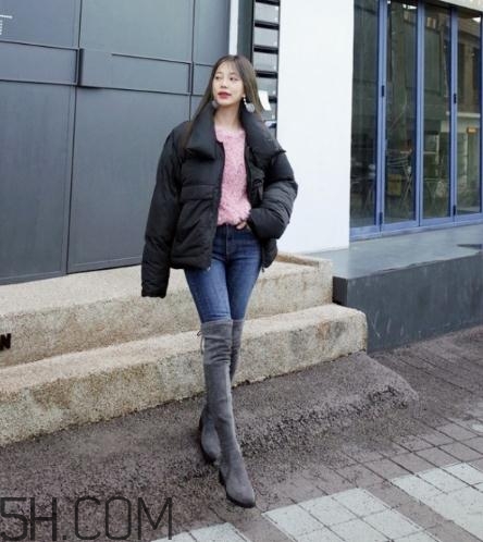 冬天穿牛仔褲配什么鞋子？冬天牛仔褲搭配鞋子圖片