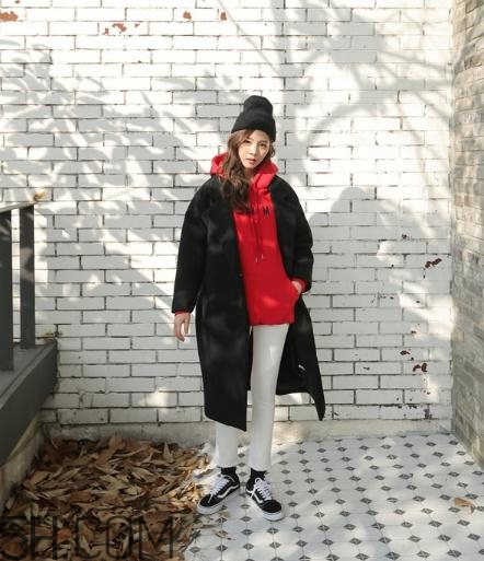 冬天白色褲子配什么鞋？冬天白色褲子搭配鞋子圖片