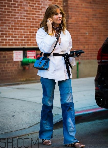 冬天牛仔闊腿褲配什么鞋子？冬天牛仔闊腿褲搭配鞋子圖