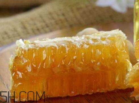 一斤蜂蜜能喝多久 一斤蜂蜜能吃多久 一斤蜂蜜能喝多久 一斤蜂蜜能吃多久