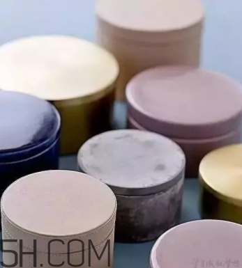 2018流行什么顏色衣服？2018流行衣服顏色搭配