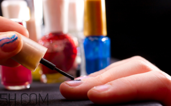 過期的指甲油還能用嗎？卸指甲油的小妙招