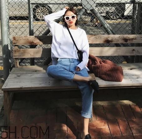 牛仔褲上的血漬怎么洗掉？牛仔褲沾上血怎么洗？