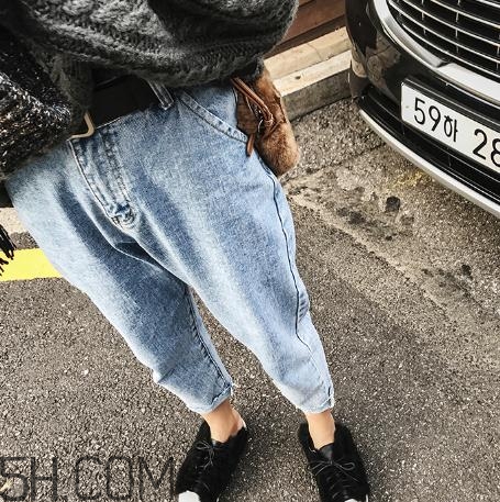 牛仔褲粘上口香糖怎么除掉？牛仔褲上的機(jī)油怎么洗掉？