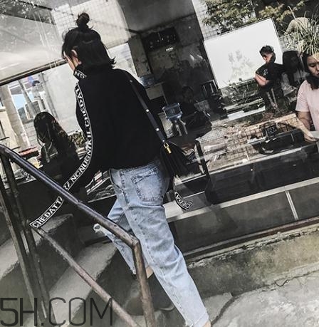 牛仔褲越洗越硬怎么辦？為什么牛仔褲洗完變硬？