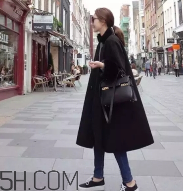 2018年流行什么大衣？2018流行大衣顏色