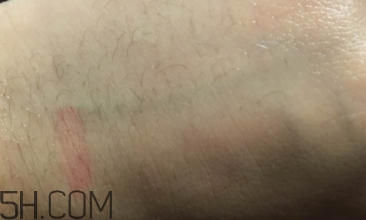 千纖草卸妝水有激素嗎？千纖草卸妝水曝光