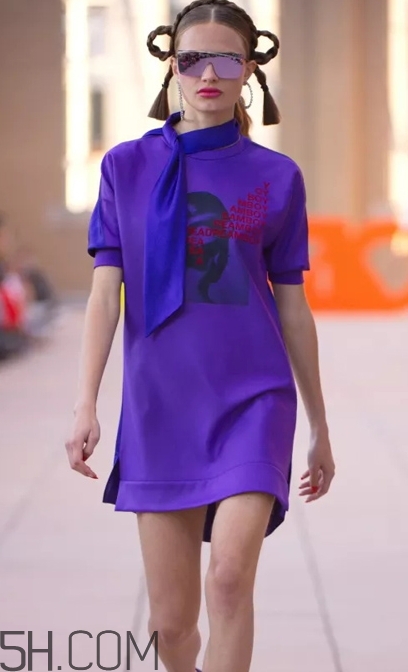 紫外光色衣服怎么搭配？紫外光色衣服搭配什么顏色