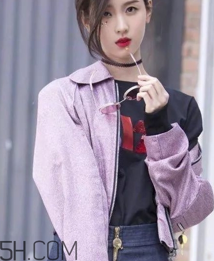 紫外光色衣服怎么搭配？紫外光色衣服搭配什么顏色