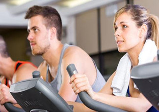 動(dòng)感單車(chē)一節(jié)課消耗多少卡路里？動(dòng)感單車(chē)課前準(zhǔn)備工作有哪些？