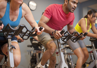 騎動(dòng)感單車(chē)是劇烈運(yùn)動(dòng)嗎？動(dòng)感單車(chē)和自行車(chē)有什么區(qū)別呢？