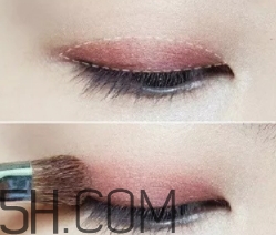 2018年流行什么眼影顏色？2018年眼影流行色