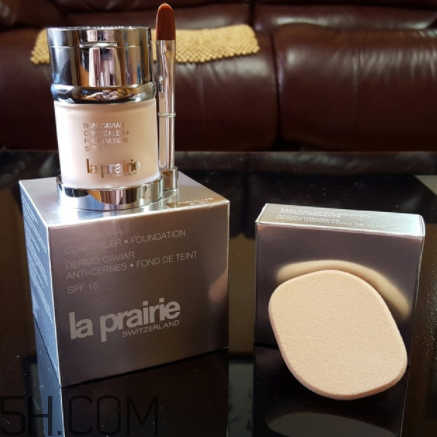 twany極致粉霜和la prairie魚子醬完美粉底對比 twany極致粉霜和la prairie魚子醬完美粉底對比