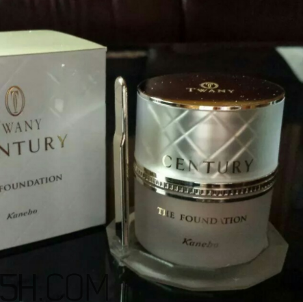 twany極致粉霜和la prairie魚子醬完美粉底對比 twany極致粉霜和la prairie魚子醬完美粉底對比