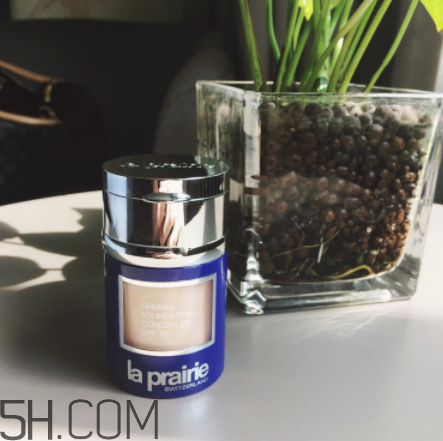 lp魚(yú)子醬和armani黑曜石粉霜對(duì)比 la prairie魚(yú)子醬粉底霜測(cè)評(píng)