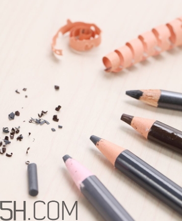2018年眉筆哪個(gè)牌子好？2018眉筆排行前十強(qiáng)