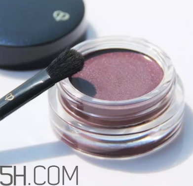 2018年眼影膏哪個牌子好？2018眼影膏排行榜