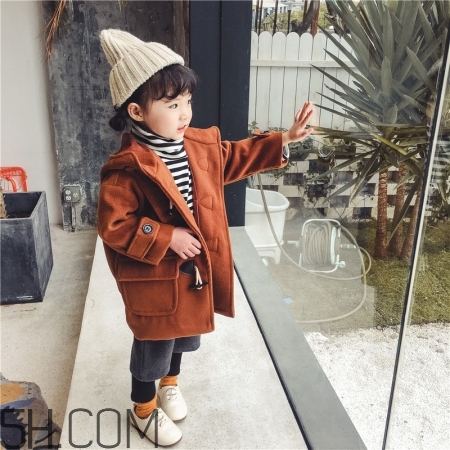 焦糖色大衣適合啥年齡 焦糖色大衣適合什么膚色 焦糖色大衣適合啥年齡 焦糖色大衣適合什么膚色