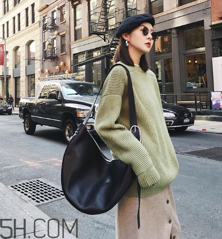 羊絨衫買(mǎi)大還是買(mǎi)小？羊絨衫買(mǎi)大了怎么辦？