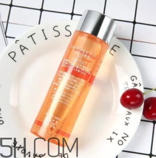 2018年爽膚水哪個(gè)牌子好？2018爽膚水前十強(qiáng)推薦