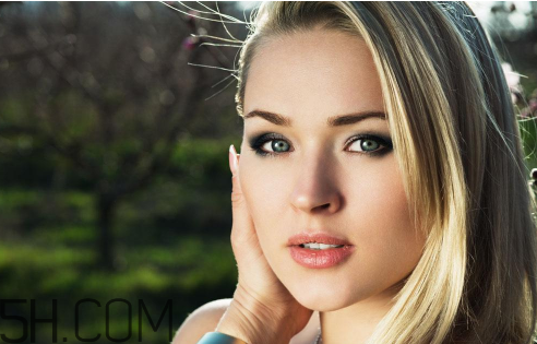 哪些人不宜紋眉？紋眉繡眉的注意事項(xiàng)