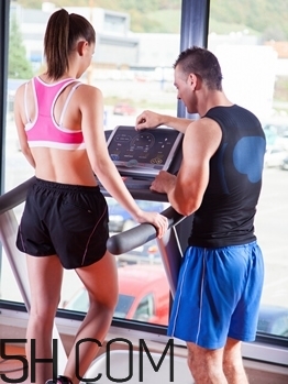 跑步機(jī)用電量大嗎？跑步機(jī)費(fèi)電厲害嗎？