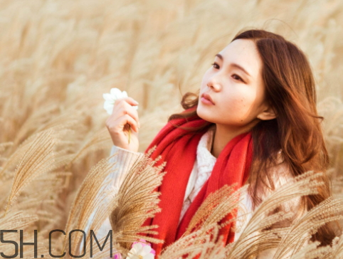 敲黑板什么意思 女生說(shuō)敲黑板什么意思