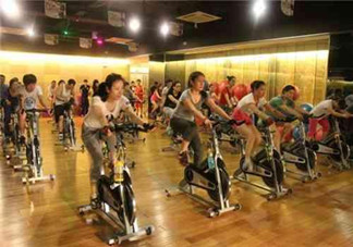 動(dòng)感單車主要練的是什么？動(dòng)感單車練多長(zhǎng)時(shí)間減肥效果比較明顯？