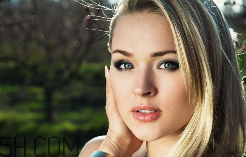 紋眉之后多久可以碰水？疤痕體質(zhì)紋眉可以嗎？