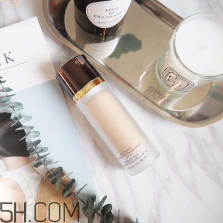 tom ford圓管粉底液好用嗎？tom ford圓管粉底液多少錢？