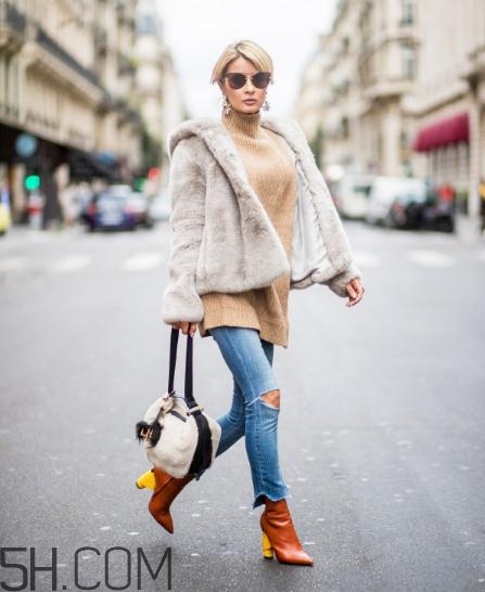 焦糖色鞋子配什么衣服？焦糖色鞋子搭配圖片