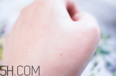 鉛筆是指什么牌子？鉛筆是什么護(hù)膚品？