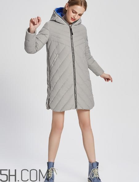 艾萊依羽絨服有折扣嗎？艾萊依羽絨服廠家在哪？