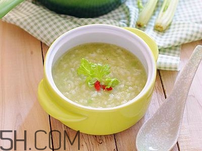 吃什么會(huì)導(dǎo)致頭痛？緩解頭痛的方法有哪些？